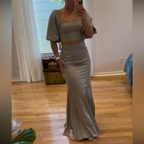 Sage Green Bridesmaid Two-Piece Set - Picture 7 of 10